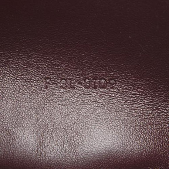 SOLD Celine Burgundy Leather Besace 16 Crossbody - Picture 4 of 10